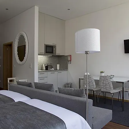 Clerigos View Apartmán