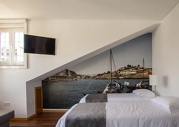 Clerigos View شقة *